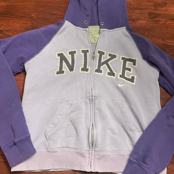 Nike Tops Vintage Nike Hoodie Poshmark — free download